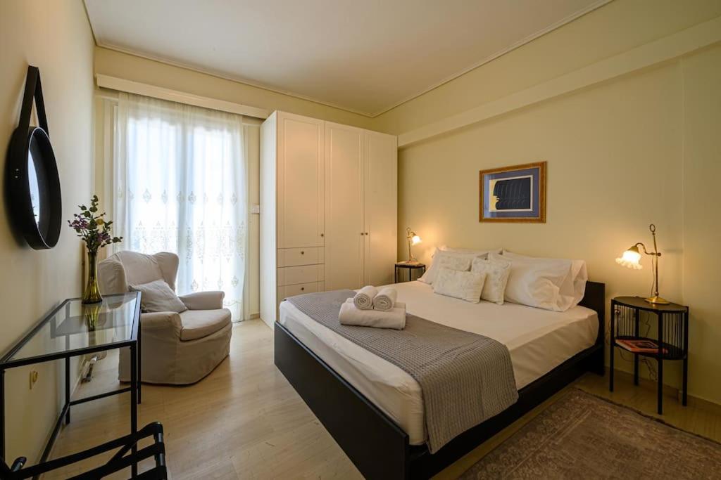 Anna'S Apartment Каламата Экстерьер фото